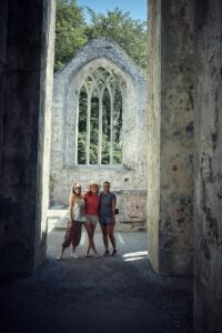 opactwo Muckross Abbey w Irlandii
